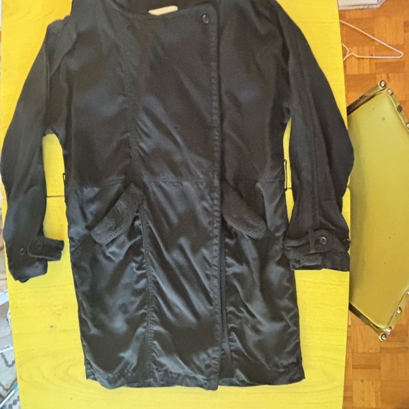 Wilfred black cloth trench coat - Picture 5 of 9